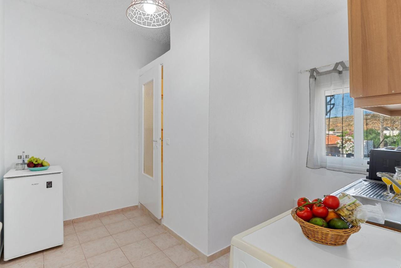 Bella-Maria At Aptera With Mountain And Sea View !! Chania  Exterior photo